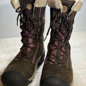 Keen tall winter boots